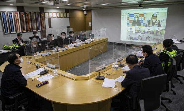 한국농어촌공사는 지난 8일 현장경영지원센터를 출범하고, 온택트 방식으로 발대식을 개최했다