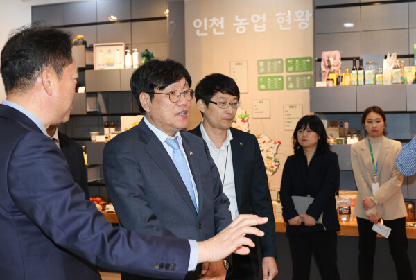 인천시농업기술센터 현장간담회 모습 (농촌진흥청 제공)