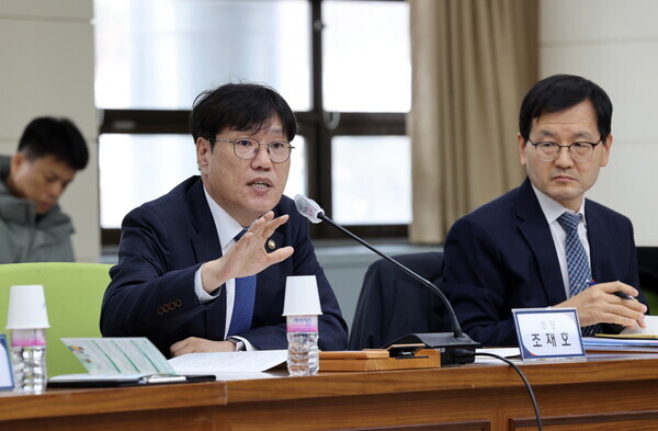 농진원 안호근 원장이 기자간담회에서 발언하고 있다.