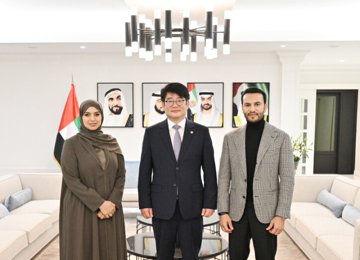 (왼쪽부터) UAE기후변화환경부장관, 농촌진흥청장, 주한UAE대사